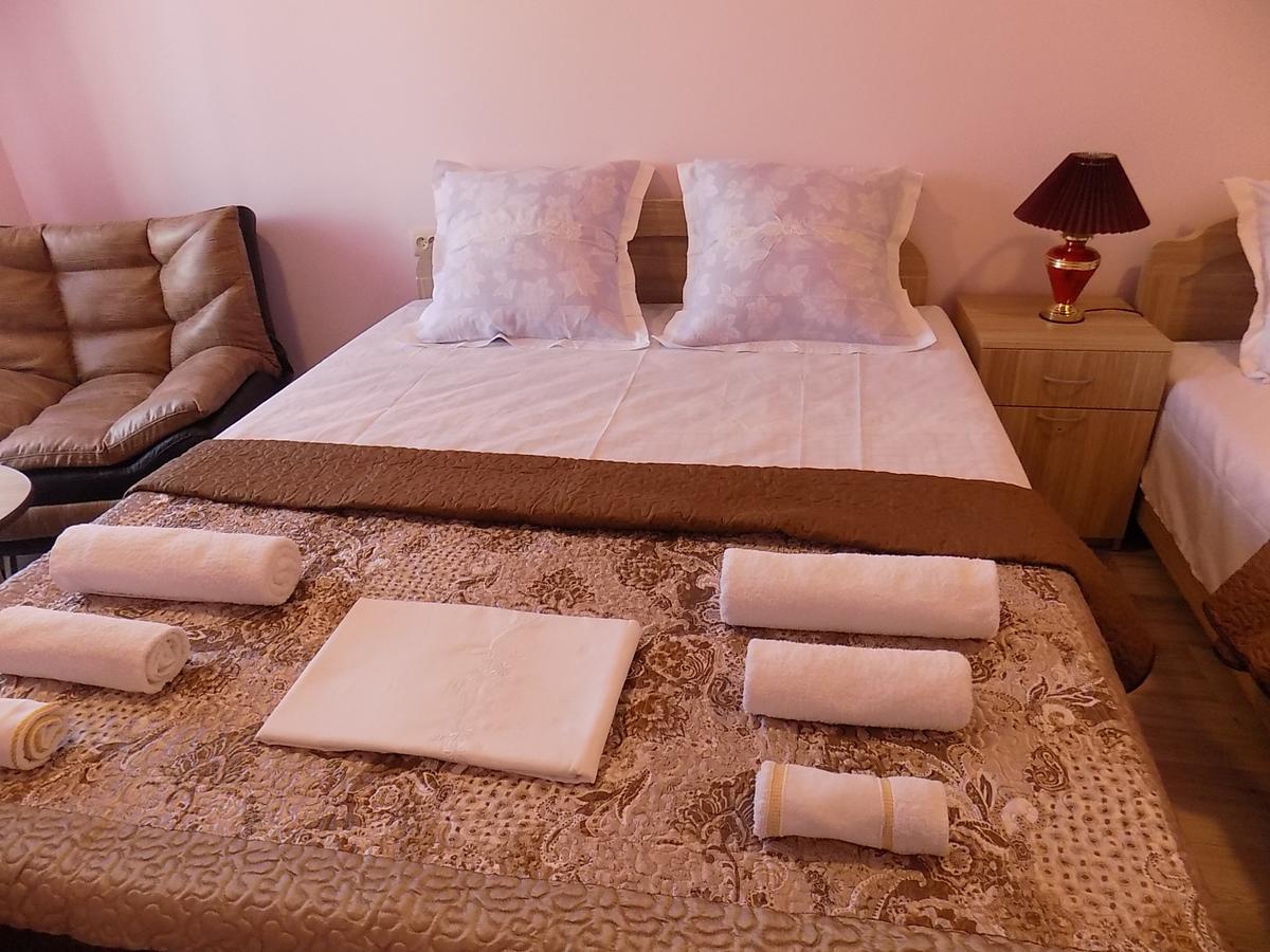 אחלציחה Hotel New Star מראה חיצוני תמונה